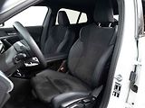 BMW X2 sDrive20i - náhled 18