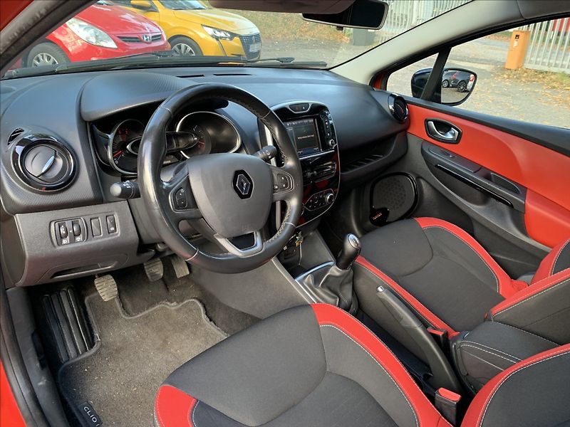 Renault Clio 0,9 TCE LIMITED,ČR - fotka 12 z 18