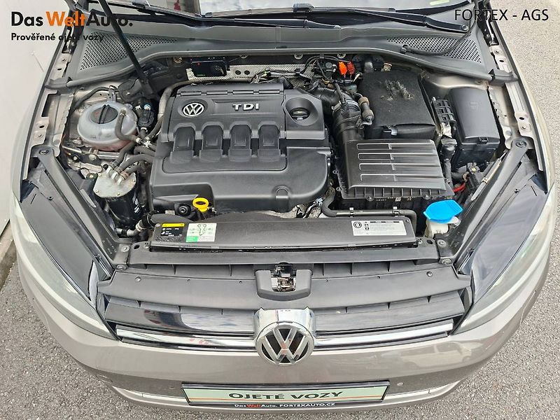 Volkswagen Golf (2014) Variant, 2.0 TDI,110kW,4Motion - fotka 26 z 29