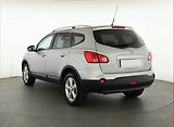 Nissan Qashqai (2009) 2.0 dCi, 7 míst, ČR,1.maj - náhled 3