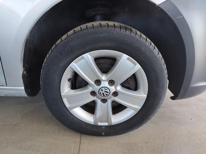 Volkswagen Caddy (2011) 2,0TDI,4X4,KLIMA,ALU,7MÍST - fotka 11 z 28