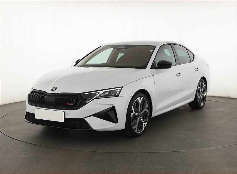 Škoda Octavia (2025) RS 2.0 TSI - fotka 2 z 20