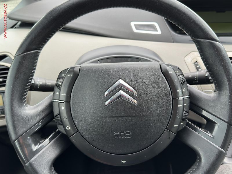 Citroën C4 Picasso (2008) 1.6HDi, AC - fotka 12 z 18