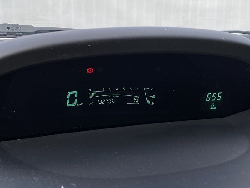 Toyota Yaris 1.3i, ČR, automat, klima - fotka 10 z 13
