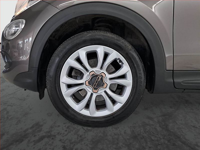 Fiat 500X (2016) 1.6 MultiJet, ČR,1.maj - fotka 15 z 17
