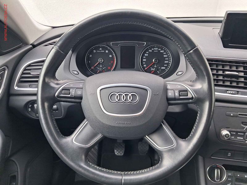 Audi Q3 (2017) 1.4 TFSi, Bixen, navi - fotka 11 z 18