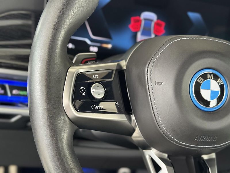 BMW i7 60 xDrive M-SPORT*Max.Výbava! - fotka 37 z 59