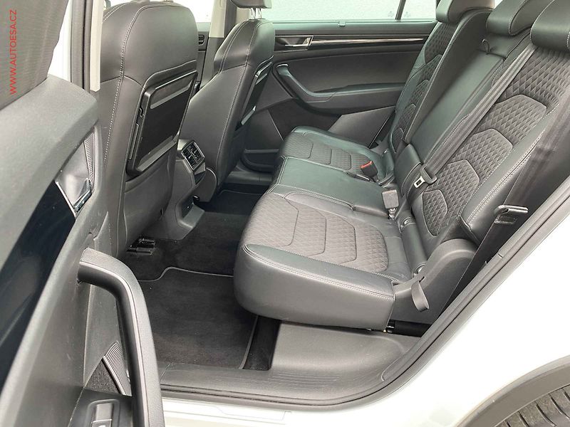 Škoda Kodiaq (2017) 2.0 TSi 4x4, Style, DSG, TZ - fotka 10 z 17
