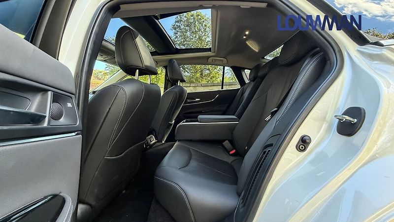 Toyota Mirai EXECUTIVE VIP BLACK - fotka 15 z 24