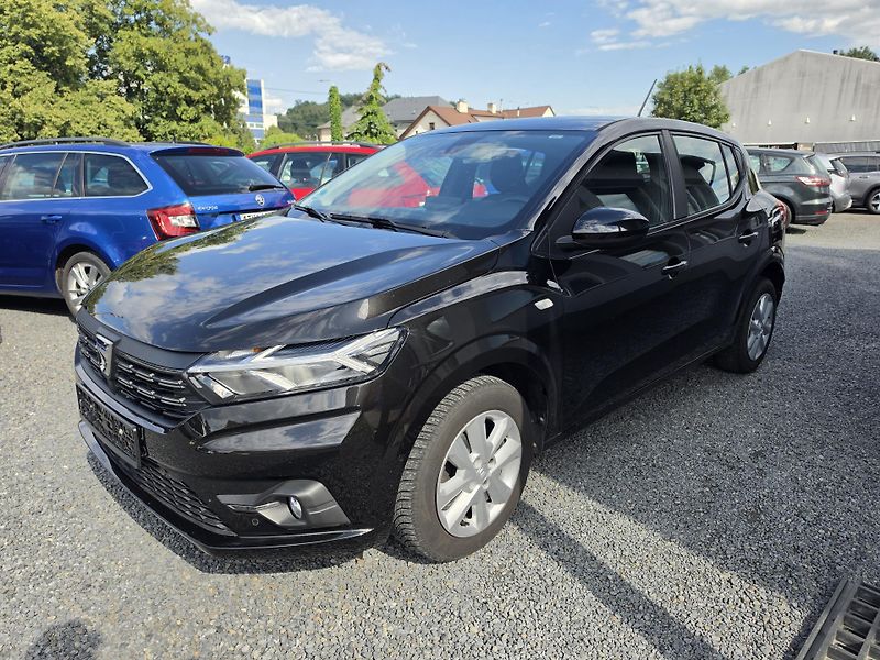 Dacia Sandero 1.0 67kw Kei Navi Kamera 6tiR - fotka 2 z 19