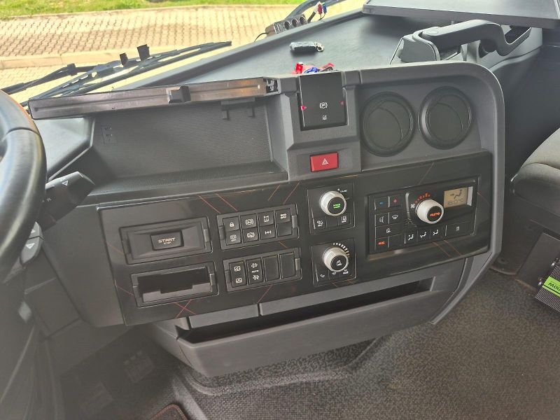 Renault Trucks T (2023) High 520 - fotka 10 z 12