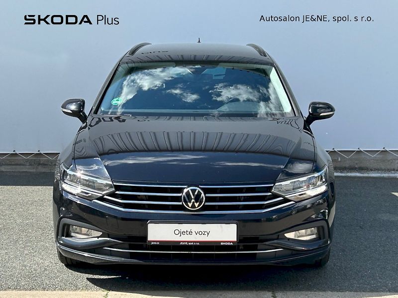 Volkswagen Passat (2021) Business 2.0 TDI 110 kW DSG Va - fotka 4 z 29