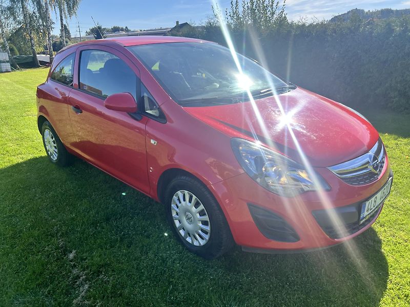 Opel Corsa 1,0 48KW,KLIMA,77TKM,1MAJITEL - fotka 9 z 34