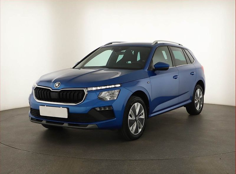 Škoda Kamiq (2025) 1.0 TSI, Drive, FullLed - fotka 2 z 20