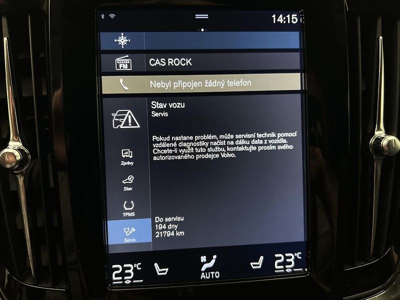 Volvo S90 D4 AWD MOMENTUM AUT - fotka 32 z 44