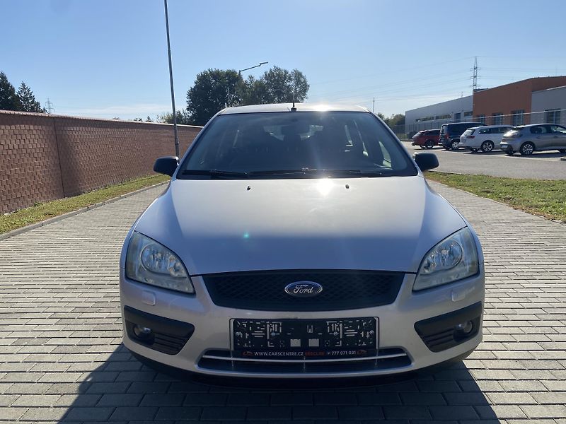 Ford Focus (2006) 1.6TDCi,ESP,EL. SEDAČKY - fotka 7 z 31