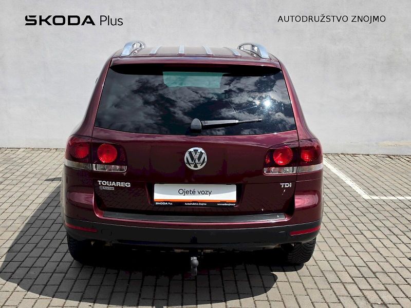 Volkswagen Touareg (2007) 2,5TDI 128KW 4X4 AUTOMAT - fotka 26 z 26