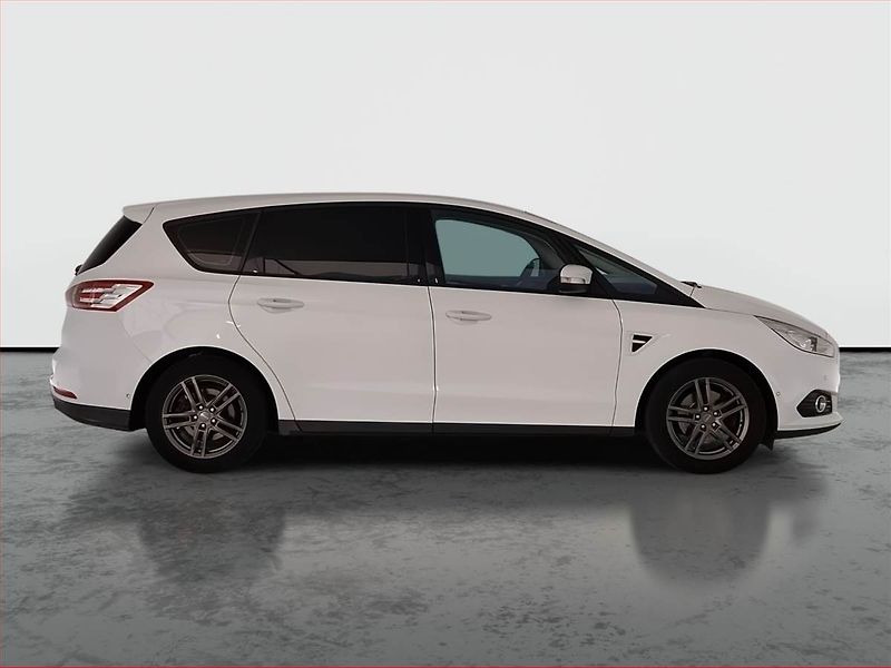 Ford S-MAX (2016) 2.0 TDCi, Serv.kniha, Tempomat - fotka 6 z 19