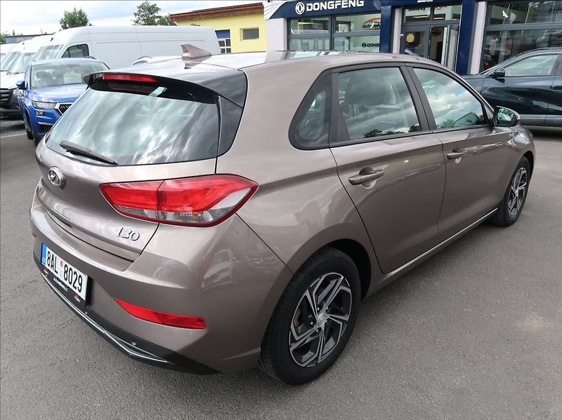 Hyundai i30 1,0 T-GDi,88kW,Comfort,NovéČR - fotka 3 z 28