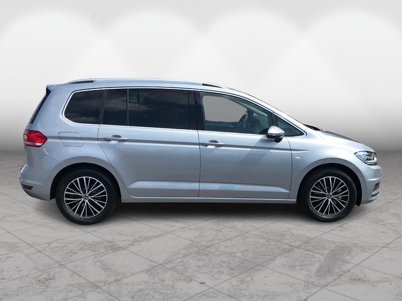 Volkswagen Touran People 1,5 TSI 110 kW EVO2 7DS - fotka 7 z 30
