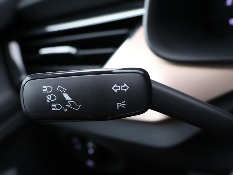 Škoda Kamiq 1,5 TSI 110kW Style CZ DPH - fotka 17 z 31