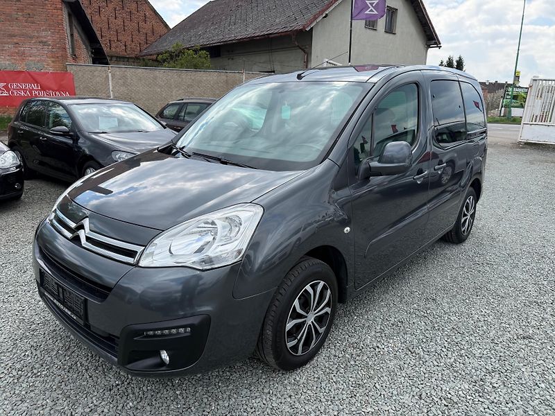 Citroën Berlingo 1.6 HDI MULTISPACE - fotka 3 z 13