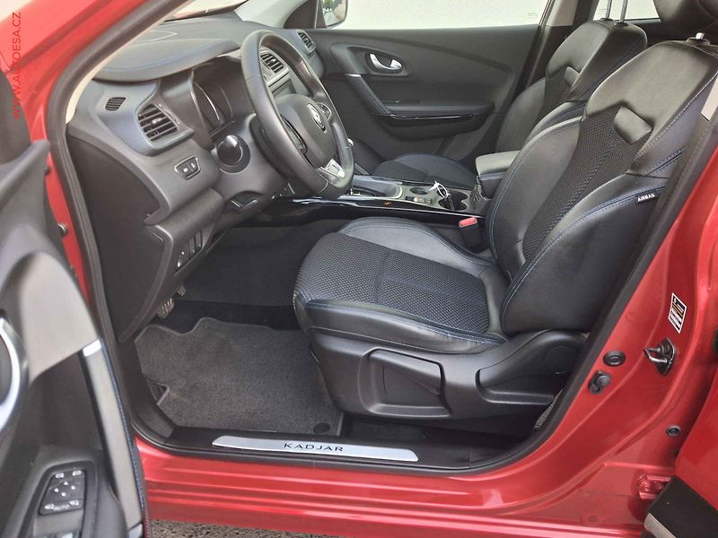 Renault Kadjar (2021) 1.3 TCe, Limited, AT, kamera - fotka 9 z 19