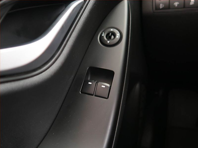 Hyundai ix20 (2019) 1.6 CVVT, Serv.kniha, Tempomat - fotka 15 z 16