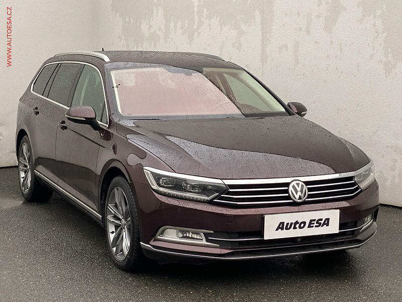 Volkswagen Passat (2015) 2.0 TDi, ČR, Highline, LED - fotka 1 z 18