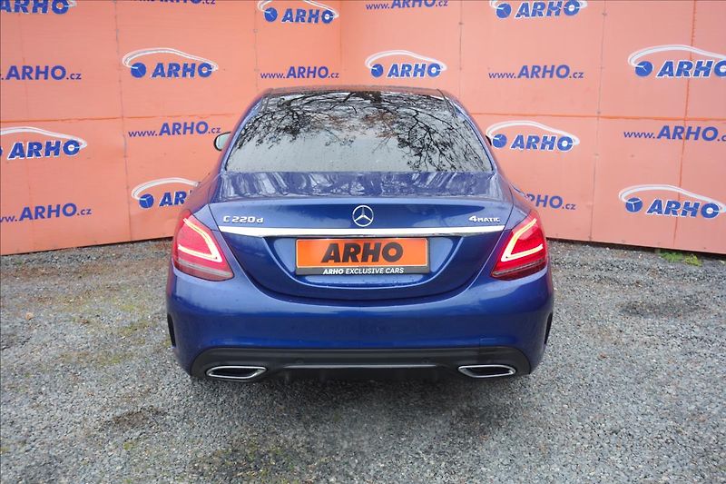 Mercedes-Benz Třídy C 220 CDi,ČR,1 MAJ.,4M,AMG. - fotka 6 z 43