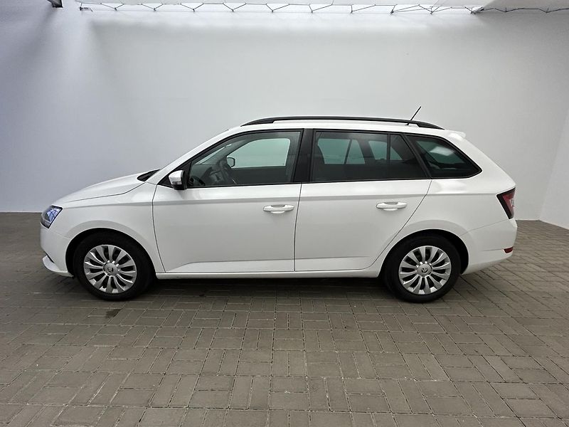 Škoda Fabia 1.0 TSI Active Plus - fotka 3 z 21
