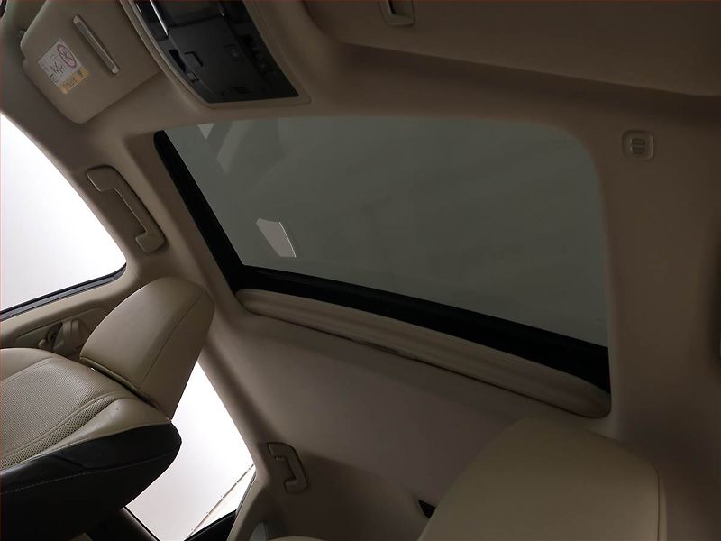 Lexus RX 400h (2017) 450 h - fotka 26 z 27