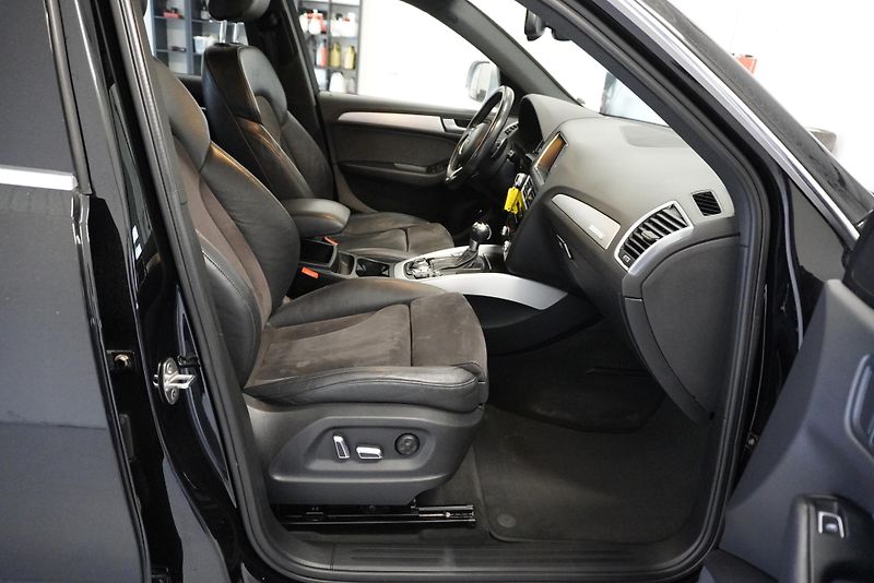 Audi SQ5 3.0TDI 313PS QUATTRO AUZTOMAT - fotka 24 z 28