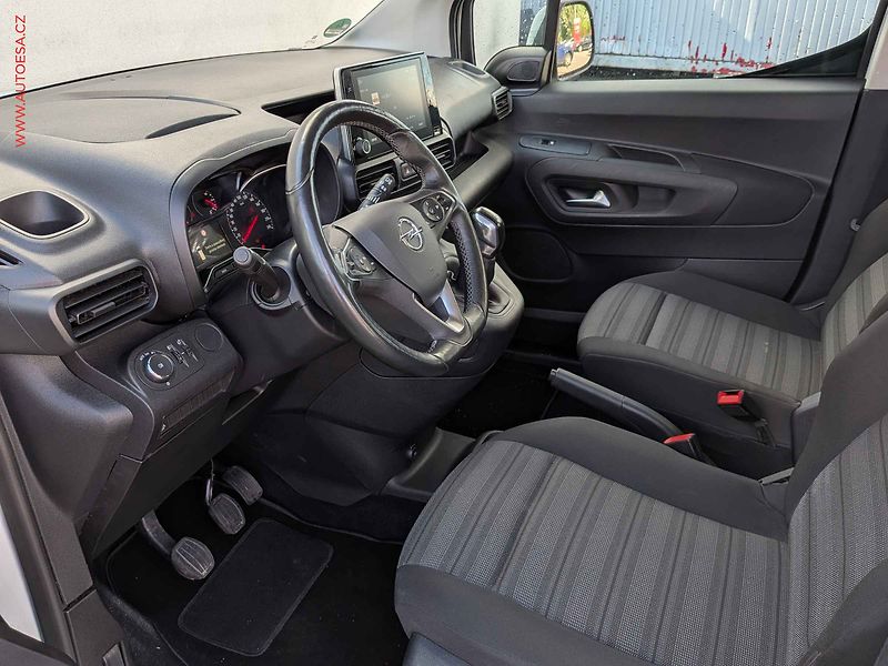 Opel Combo (2020) 1.5CDTi MAXi XL, Life, +kola - fotka 8 z 16