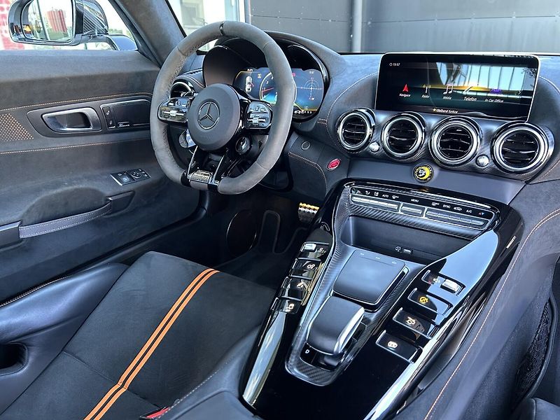 Mercedes-Benz AMG GT Black Series - fotka 20 z 43