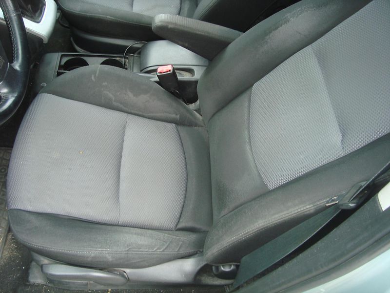 Mazda 5 (2006) 2,0D - fotka 8 z 12