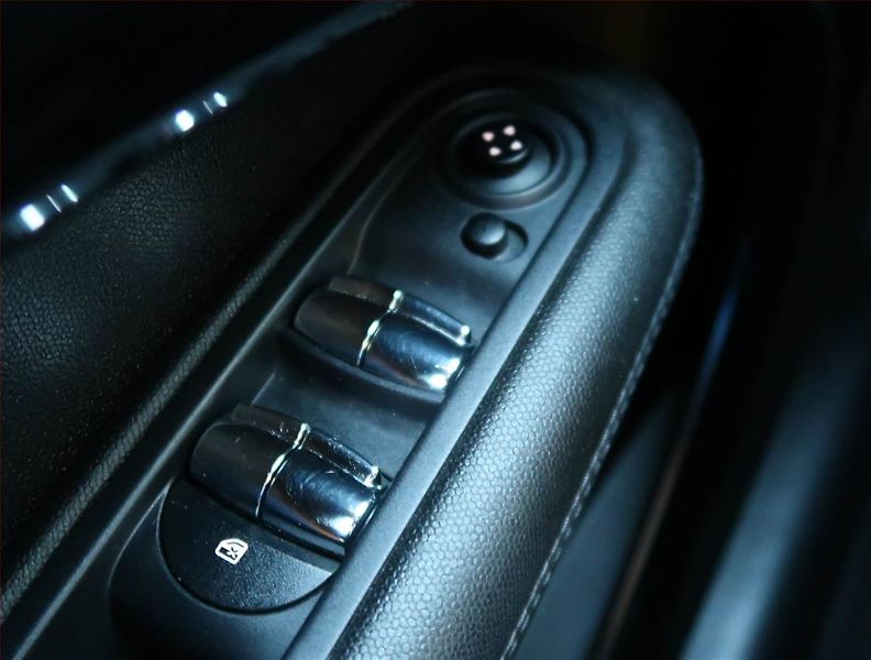 Mini Countryman (2014) Cooper S ALL4, 4X4, Automat - fotka 16 z 16