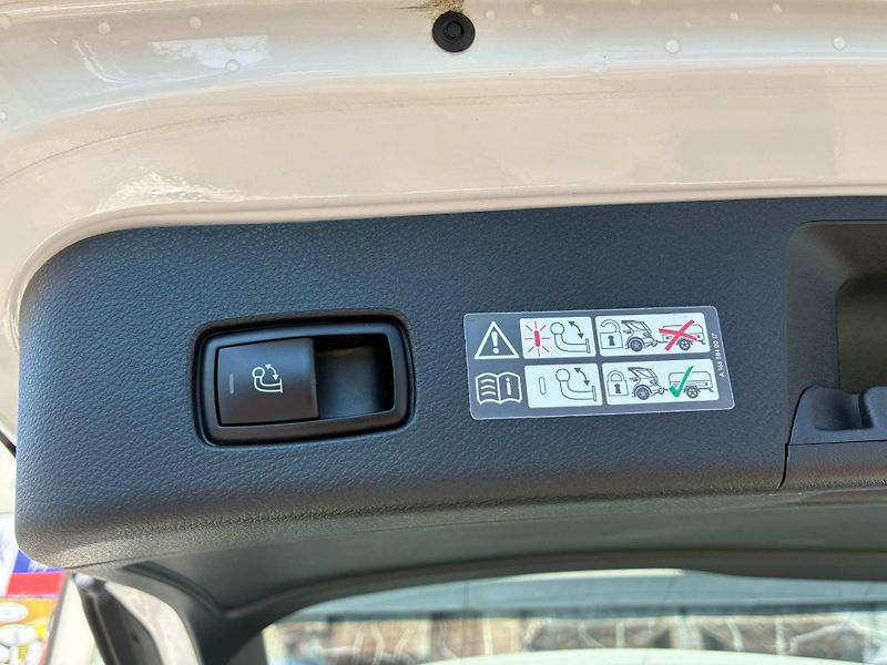 Mercedes-Benz Třídy M (2015) ML63 AMG ,386KW, 4MATIC, H/K - fotka 28 z 43