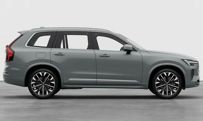 Volvo XC90 PLUS BRIGHT B5 AWD 184kW 4x4 - fotka 11 z 11