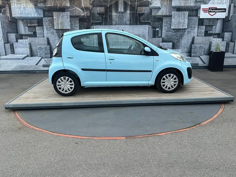 Citroën C1 (2012) 1.0i, 50KW - fotka 9 z 21