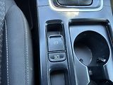 Kia Ceed 1,5 TGDi 118kW AT TOP NAVI - náhled 31