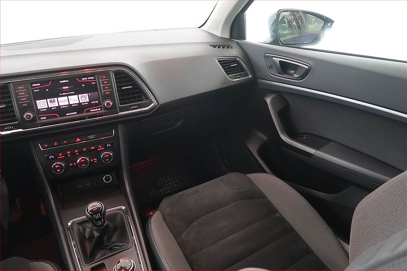 Seat Ateca (2017) 2.0 TDI, 4X4, Kůže, Navi - fotka 8 z 18