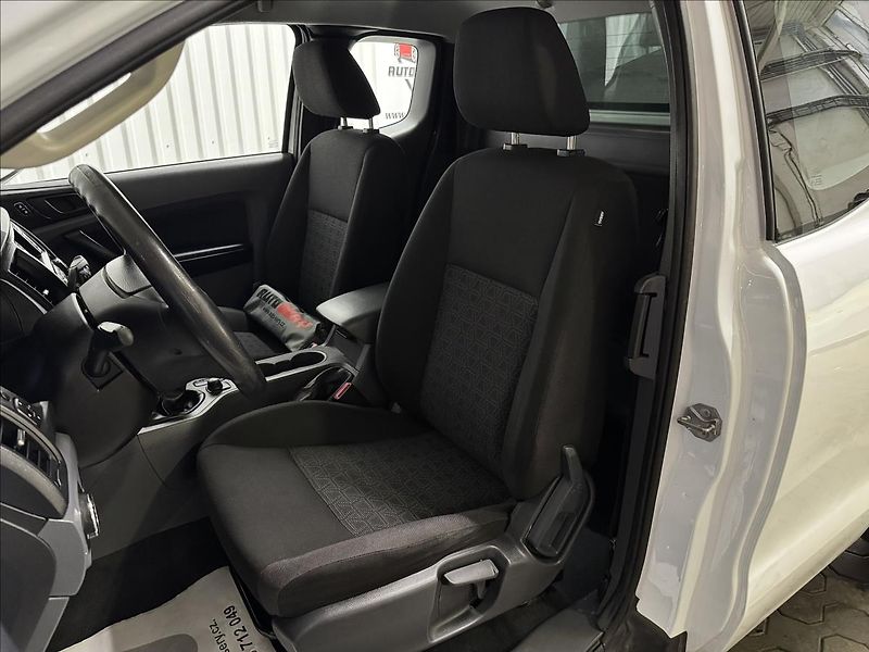 Ford Ranger 2.2TDCI 118kW 4x4 EXTRACAB XL - fotka 21 z 30