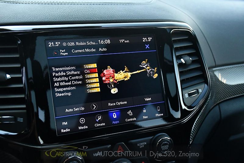 Jeep Grand Cherokee 6.2 V8 TRACKHAWK REZERVACE - fotka 31 z 49
