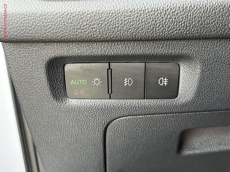 Škoda Octavia (2021) 2.0 TDi, ČR, Style, DSG, zmk - fotka 19 z 20