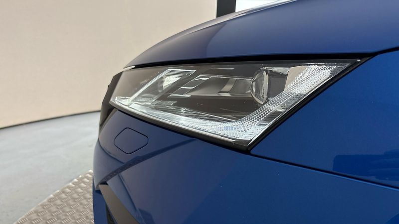 Škoda Octavia 2.0 TDI DSG 4x4 RS Combi - fotka 18 z 26