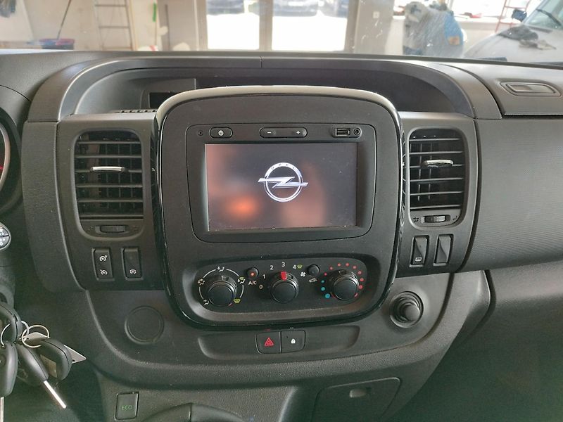 Opel Vivaro (2019) 1,6CDTI,89KW,LONG,9MÍST,TAŽNÝ - fotka 20 z 30