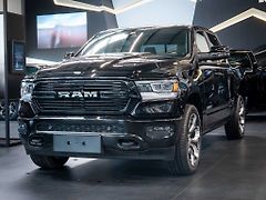 Dodge RAM (2025) 5.7 V8 Laramie, Kryt korby - fotografie inzerátu