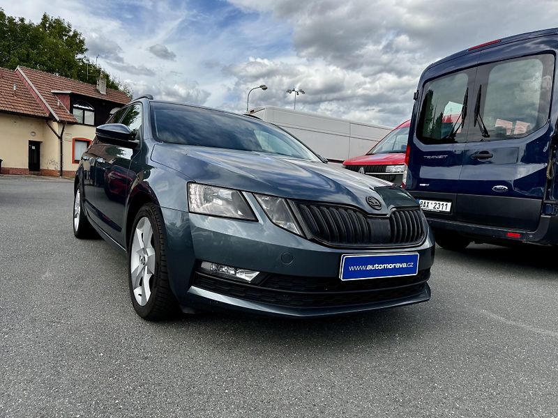 Škoda Octavia (2018) AMB 1.6 TDI - DSG - fotka 3 z 23