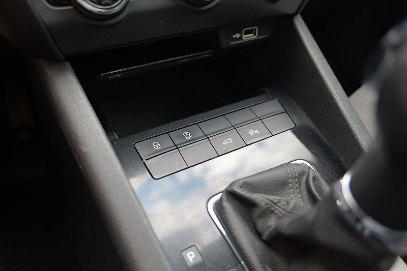 Škoda Octavia 1.5 CNG Webasto LED Tažné Kess - fotka 22 z 37